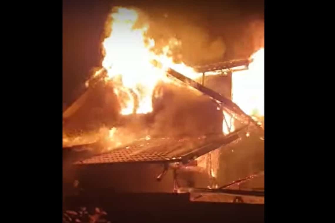 Pompierii au stabilit cauza incendiului produs, marți seară, în comuna Tătaru