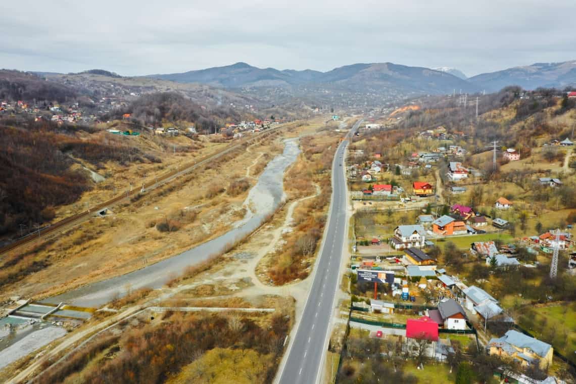 Cum se cheltuie bani pentru ”intrări” pe o autostradă inexistentă: Ploiești-Brașov!