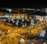 Mâine seară, în Ajun de Sf. Nicolae, la Ploiești se aprind luminițele de Sărbători