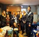 Polițiștii prahoveni, ajutoarele lui Moș Nicolae, la Lipănești