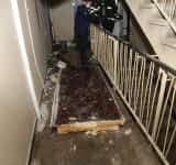 Panică într-un bloc din Mizil. Din cauza unui incendiu, locatarii unei scări au fost evacuați