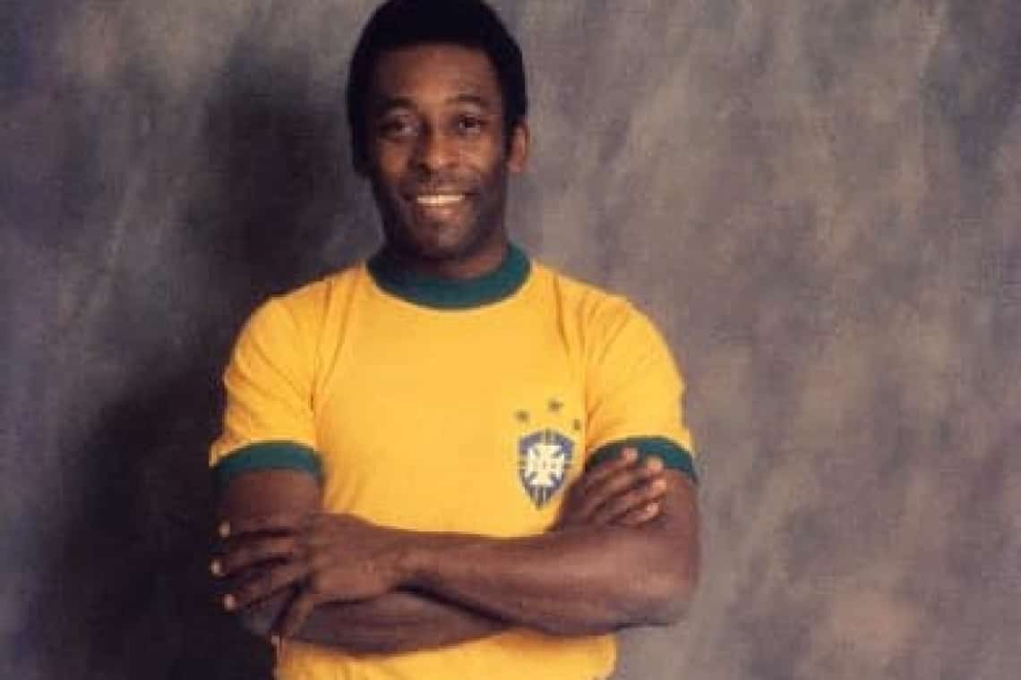 Legenda fotbalului mondial, Pele, s-a stins din viață, la vârsta de 82 de ani