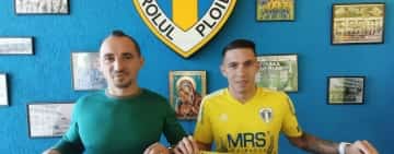 Robert Moldoveanu (23 de ani) se întoarce la Petrolul!