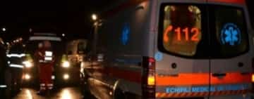 Un tânăr de 18 ani a murit noaptea trecută, după ce autoturismul în care se afla a intrat într-un cap de pod, pe drumul dintre Fulga și Sălciile 