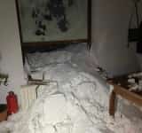 Poliția cercetează modul în care au ajuns turiștii la cabana Capra, din Făgăraș, lovită de avalanșă. Risc mare și în Bucegi