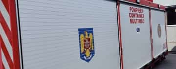 ISU Prahova dispune de o tabără mobilă pentru sinistrați și echipamente specifice intervențiilor de căutare-salvare în clădiri avariate