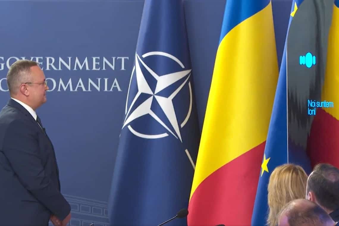 Nicu ”i-a dat viață” lui Ion. Dialogul dintre premierul Nicolae Ciucă și robotul ”inteligent” de la Guvern