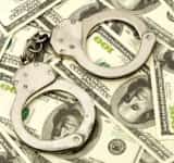 Român în vârstă de 33 de ani, arestat în SUA pentru o fraudă de peste 5,2 milioane de dolari cu ajutoare financiare în pandemie