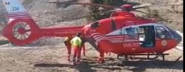 Intervenție cu elicopterul SMURD pentru un copil rănit pe pârtie, la Sinaia