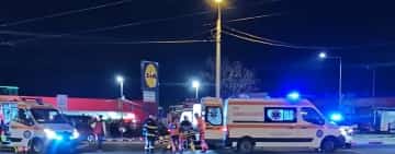 Ploiești/Coliziune între două autoturisme, la intersecția Șoseaua Vestului cu Mărășești. Unul dintre șoferi era băut