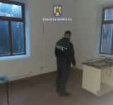 Percheziții în Prahova și alte județe la suspecți de înșelăciune cu mobilă la comandă. Peste 130 de persoane vătămate, până în prezent!