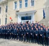 IPJ Prahova ”s-a îmbogățit” cu încă 77 de polițiști! Un prahovean din Comarnic este șef al promoției aprilie 2023