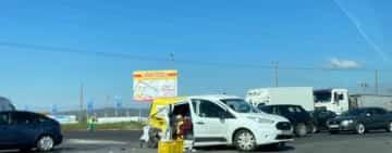 Accident pe DN1, la intersecția cu drumul spre Florești. Trafic dirijat de polițiști - FOTO