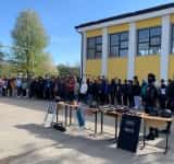 Sute de elevi din Vâlcănești, Vărbilău, Brebu și Ploiești, informați de polițiștii prahoveni despre pericolul agresiunilor și al consumului de substanțe interzise