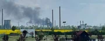 Incendiu la Rafinăria Petrobrazi. Trei persoane au fost rănite, doi bărbați au suferit arsuri!