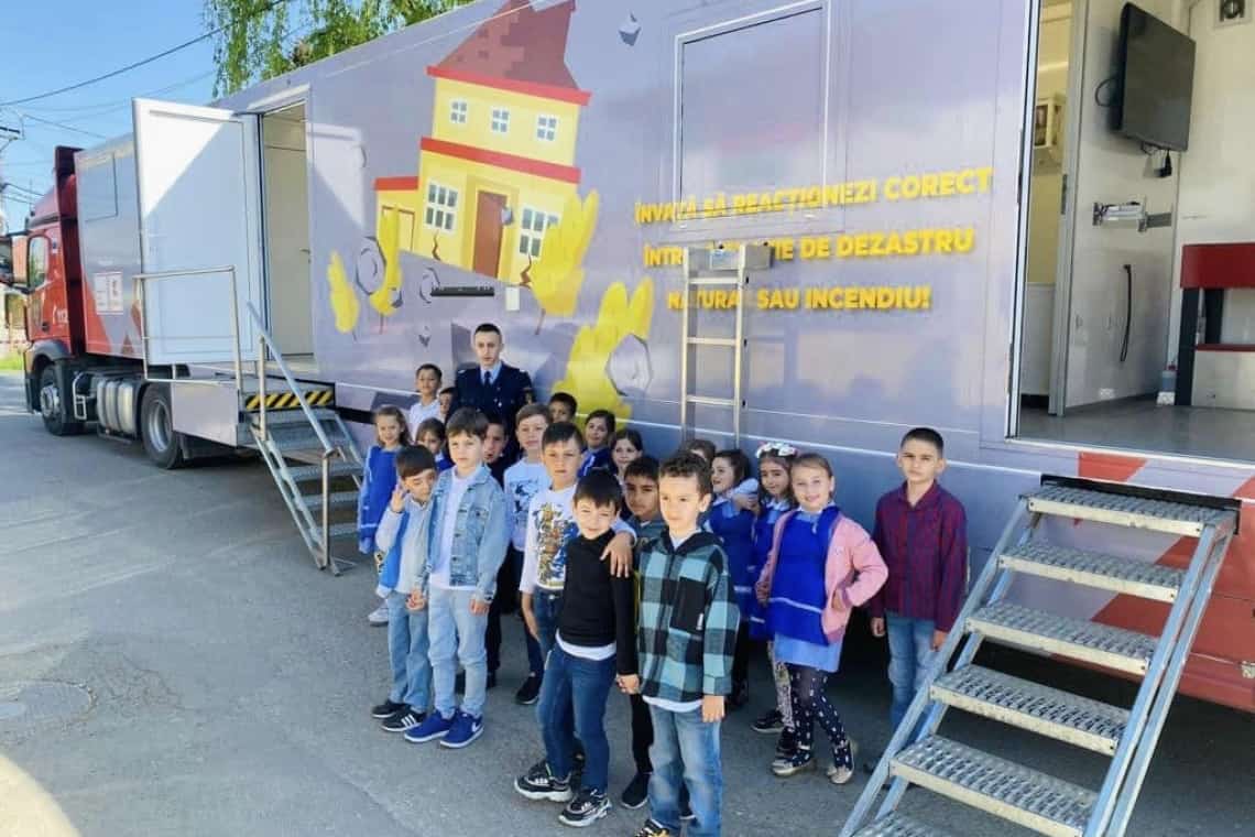 Copiii de la Școala Gimnazială Berceni, vizitați de pompieri!