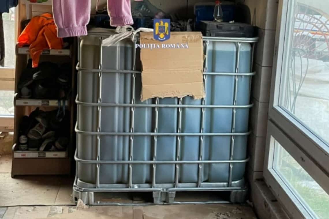 Doi tineri au furat combustibil în valoare de 20.000 de lei din rezervoarele TIR-urilor parcate în Ariceștii Rahtivani! - UPDATE