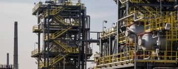 Unul dintre răniții în incendiul de la Rafinăria Petrobrazi a murit. Anunțul făcut de OMV Petrom