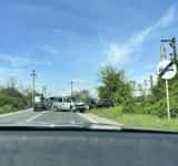 Coliziune între două autovehicule, în Blejoi. Trei persoane au fost transportate la spital