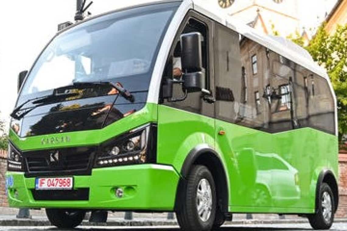 Fonduri PNRR pentru cumpărarea de microbuze electrice destinate elevilor