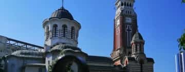 Clopotele tuturor bisericilor din Ploiești vor răsuna, astăzi, în memoria eroilor neamului