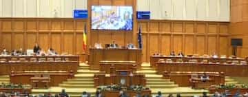 Guvernul Ciolacu cere astăzi votul de încredere Parlamentului României. Se anunță dezbateri aprinse