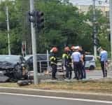 Accident în intersecția Șoseaua Vestului - strada Gheorghe Grigore Cantacuzino, din Ploiești. Șoferii au fost transportați la spital