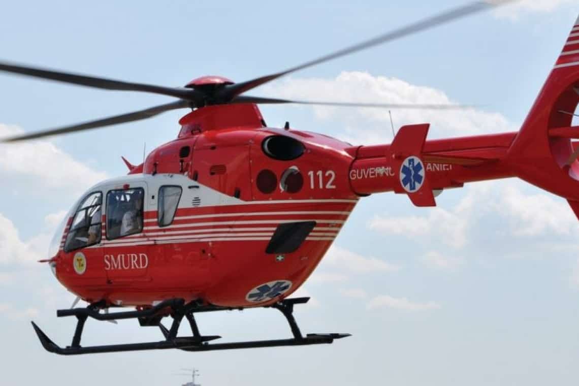 Elicopterul SMURD, solicitat să preia din comuna Lipănești un bărbat care s-a înecat în râul Teleajen