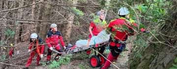 Trupul neînsuflețit al unei persoane căzute într-o zonă accidentată de lângă Cota 1400, recuperat de salvamontiști