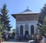 Biserica Domnească ”Sf. Apostoli Petru și Pavel” din Ploiești a împlinit 384 de ani, în ziua hramului!
