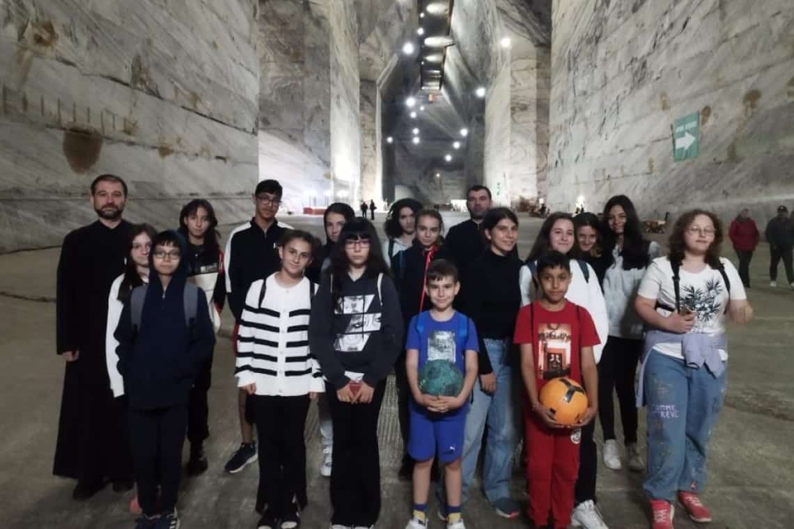 Protoieria Vălenii de Munte - o nouă tabără destinată unor copii inteligenți, dar proveniți din familii cu venituri modeste