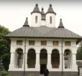 Hoții care au furat un obiect din aur de la Mănăstirea Cheia și l-au amanetat au fost prinși