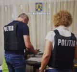 Percheziții în Prahova, la persoane suspectate de contrabandă cu bijuterii aduse din Turcia - Foto și video