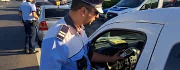 Polițiștii de la Rutieră, în control pe DN1, la Bănești, joi dimineață