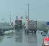O ambulanță SMURD a rămas blocată pe puntea metalică de la Pantazi. Încă o dovadă că e nevoie de un pod peste Teleajen, în zona respectivă!
