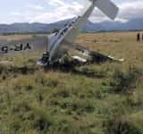 Un avion de mici dimensiuni s-a prăbușit la Zărnești, sâmbătă dimineață. Pilotul a decedat