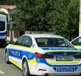 Un tânăr cu permisul suspendat și sub influența substanțelor interzise, urmărit de polițiști în trafic. S-a ales cu dosar penal