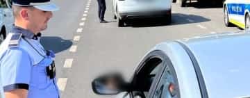 Tupeu/ Ce le-a prezentat un prahovean polițiștilor de la Rutieră, la un control în trafic