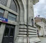 Gara Sinaia, o clădire-simbol degradată, este în așteptarea reparațiilor și modernizării