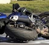 Un motociclist a fost rănit, sâmbătă după-amiază, într-un accident rutier produs în stațiunea Cheia
