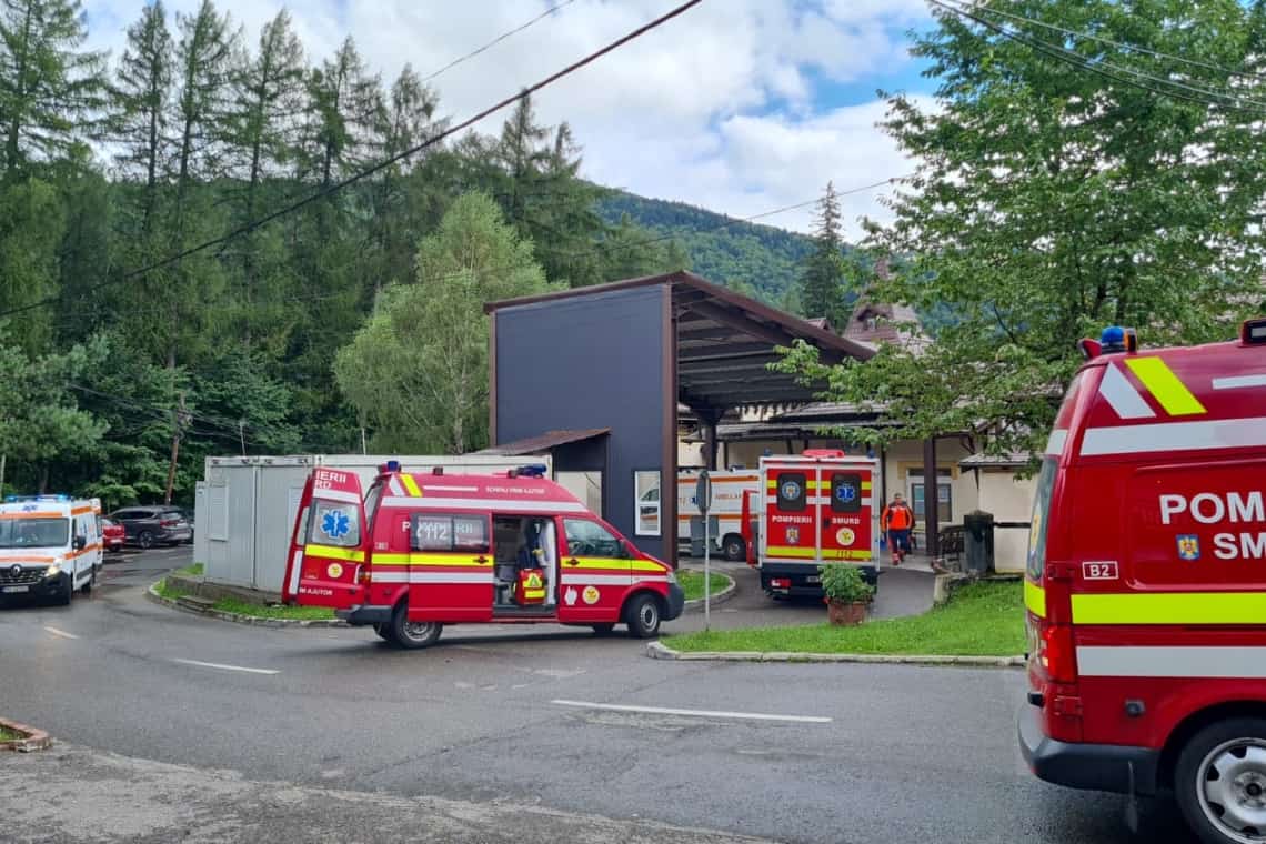 Localul unde au mâncat copiii aflați în tabără, la Sinaia, a fost închis. Șapte elevi au rămas internați în spital