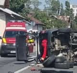 Ploiești /Patru persoane au avut nevoie de îngrijiri medicale, după un accident în care au fost implicate patru autoturisme