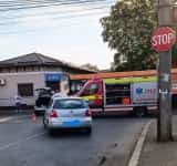Coliziune între un autobuz TCE și un autoturism, pe strada Găgeni din Ploiești