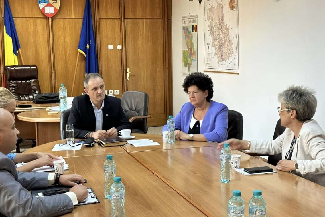 O nouă ședință la Prefectura Prahova pe tema creșterii cazurilor de Covid-19