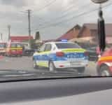 Un bărbat a fost lovit de un autoturism proiectat în afara drumului de un autocamion, pe DN1, la Românești