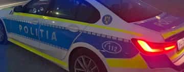 Accident rutier în comuna Dumbrava, în care au fost implicate un autoturism și o căruță. Un bărbat și un copil au suferit multiple traumatisme