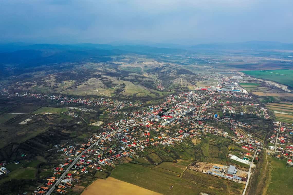 Filipeștii de Pădure/ Se apropie termenul-limită până la care deținătorii sau moștenitorii de terenuri care se încadrează în prevederile Legii 123/2023 pot depune cerere pentru emiterea titlului de proprietate