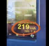 Tânăr de 20 de ani, prins rulând cu 219 km/h pe autostrada A3. Acum e pieton pentru 120 de zile!