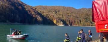 Pompierii țin sub observație zona pădurii de la Paltinu, pentru a stinge complet toate focarele