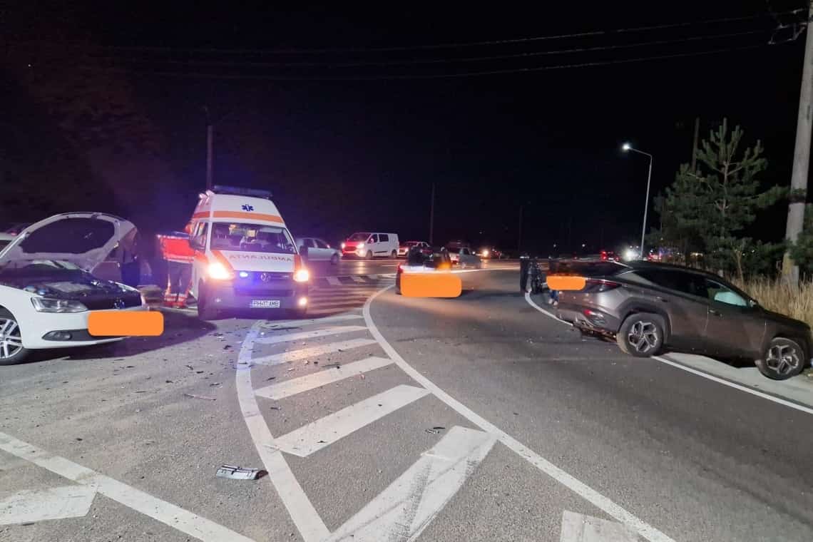 Doi copii și doi adulți, răniți în accidentul produs pe DN1, la intersecția cu drumul spre Florești, au fost transportați la spital
